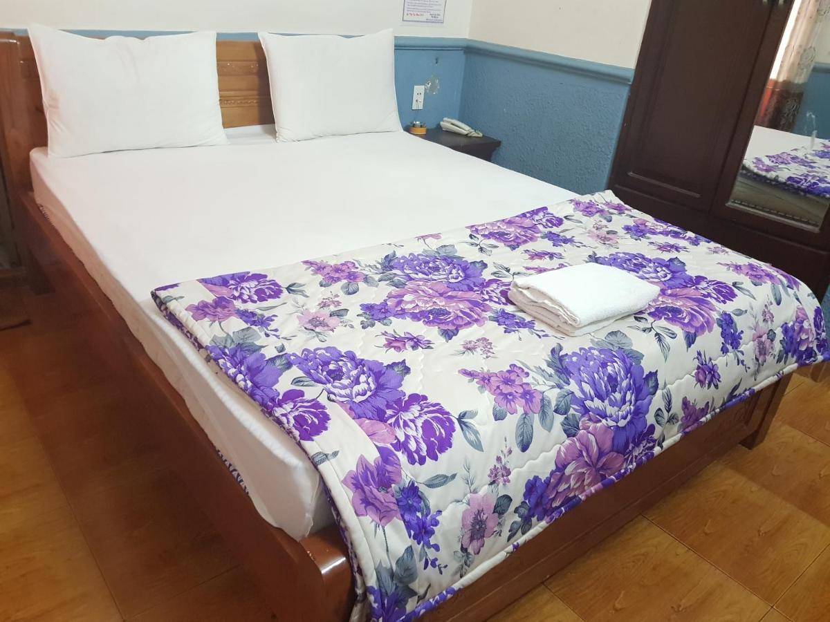 Van Thanh Dat Hotel Хошимин Екстериор снимка